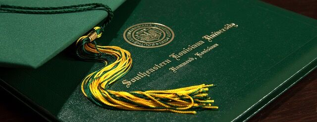 SLU Commencement